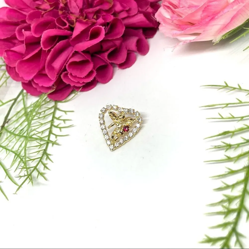 VINTAGE⚜️Cherub Crystal Heart Tack Pin